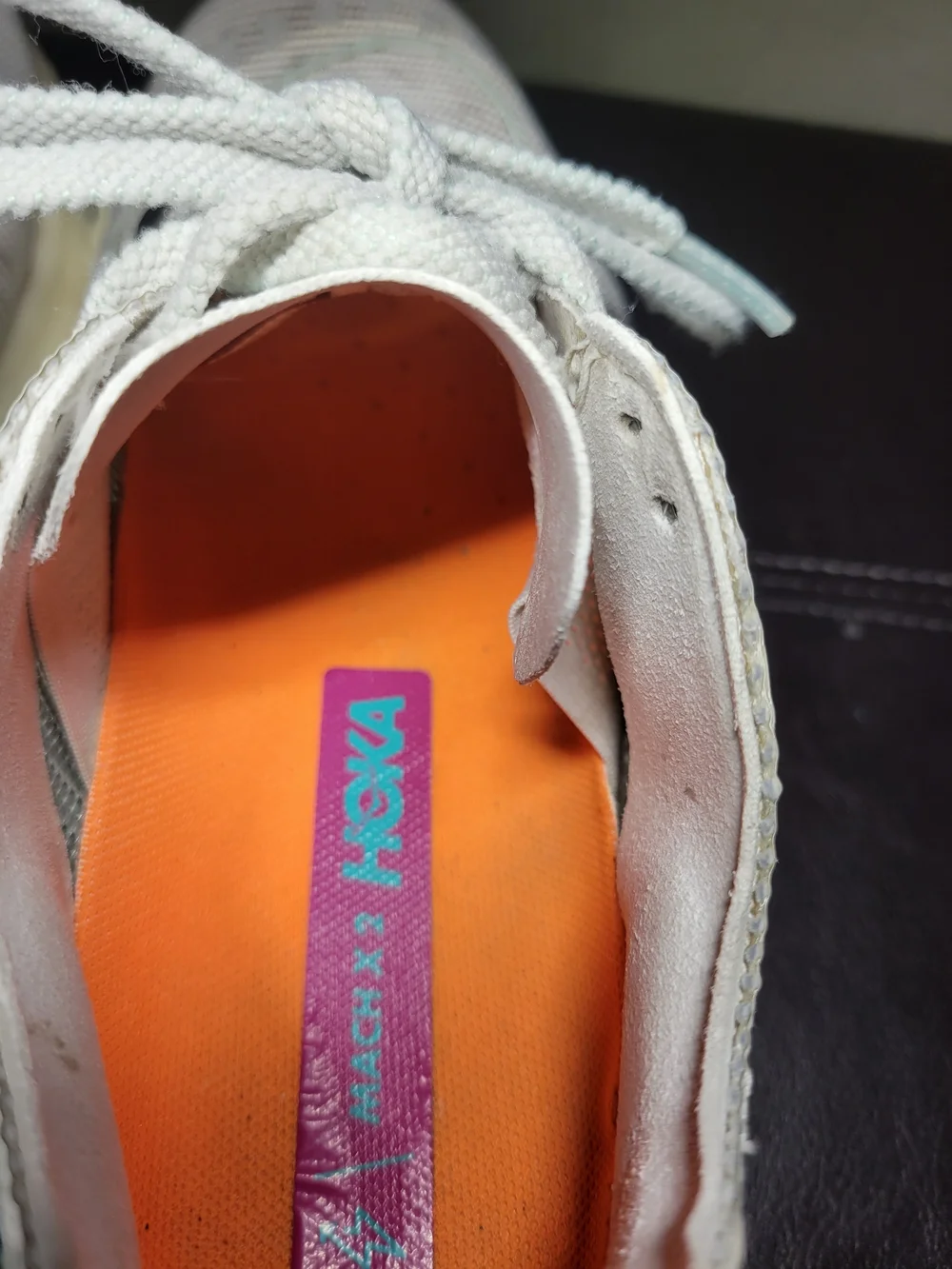 Mach X 2 in Frost/Electric Aqua Womens 7.5B